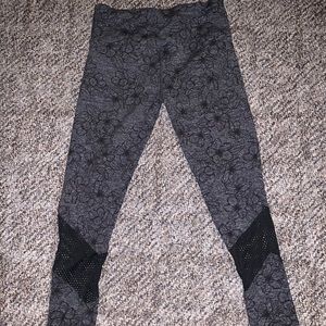 Lorna Jane activewear leggings